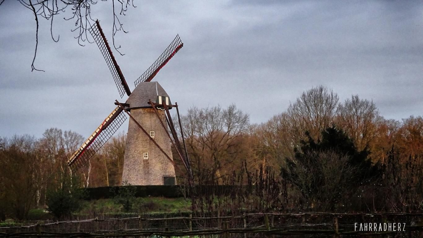 Tour Belgien Fietsen door het water