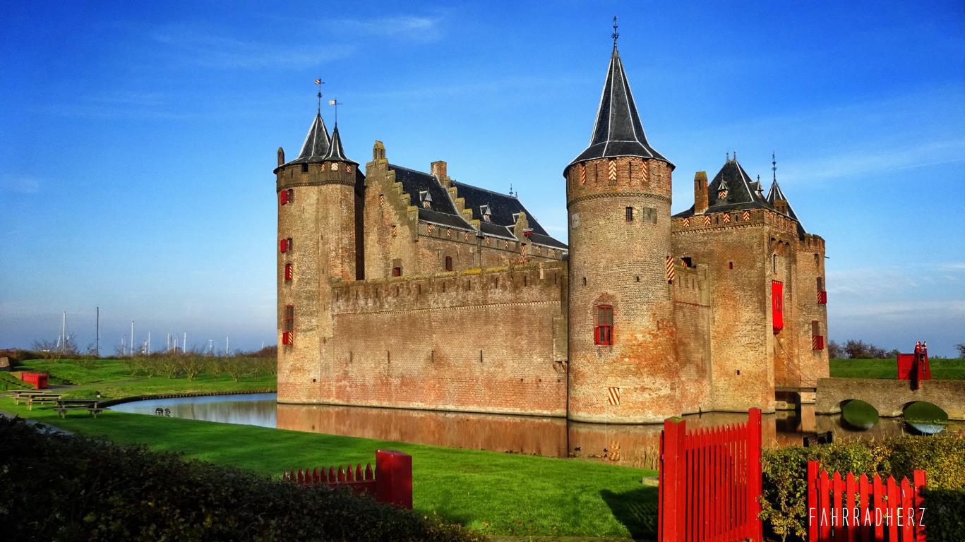 Tour-Naarden-13